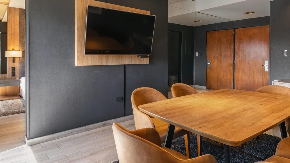 Ramada Plaza by Wyndham Tucuman Room