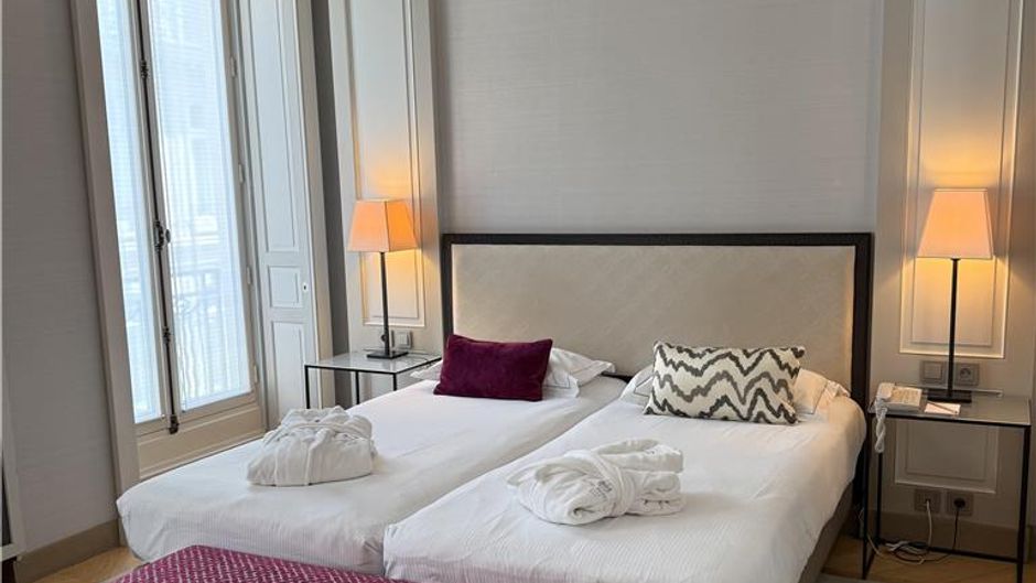 Hotel Bedford Room
