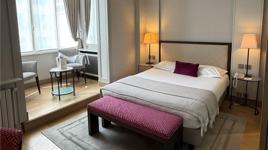 Hotel Bedford Room
