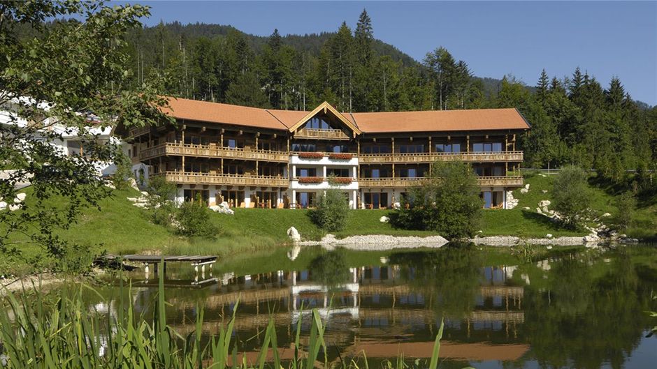 Feuriger Tatzlwurm Berghotel & Spa, BW S Exterior