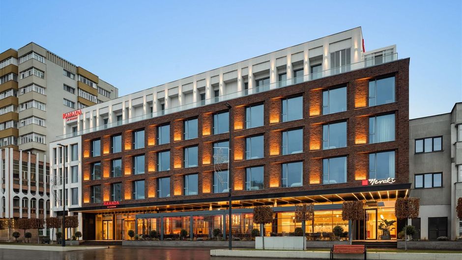 Hotel Brilliant Meses Exterior