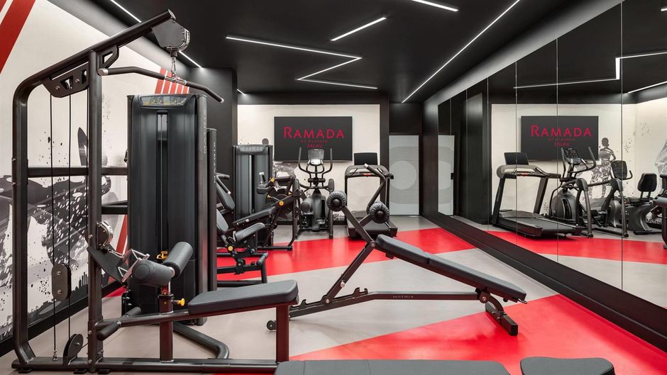 Hotel Brilliant Meses Health