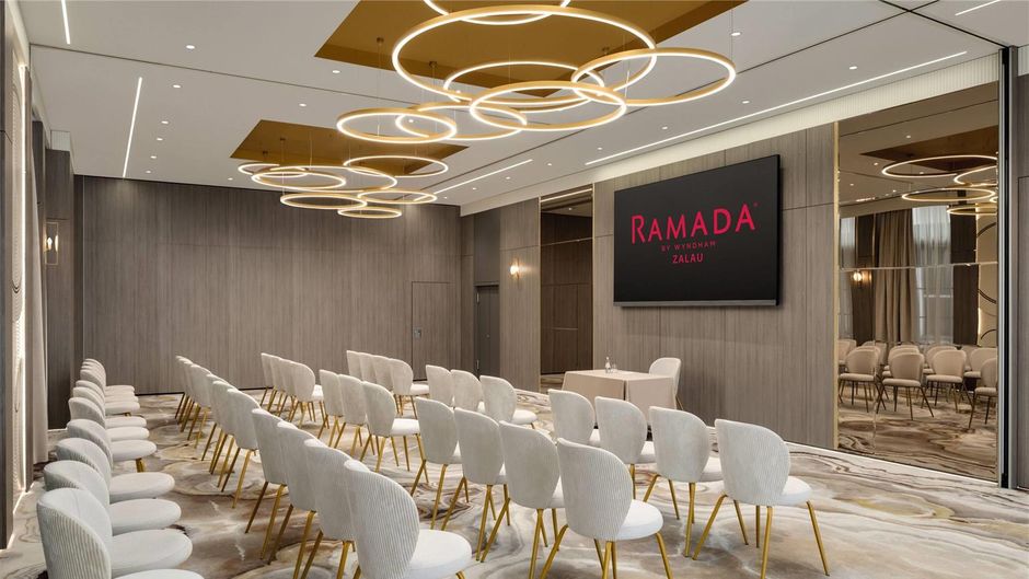 Hotel Brilliant Meses Meeting
