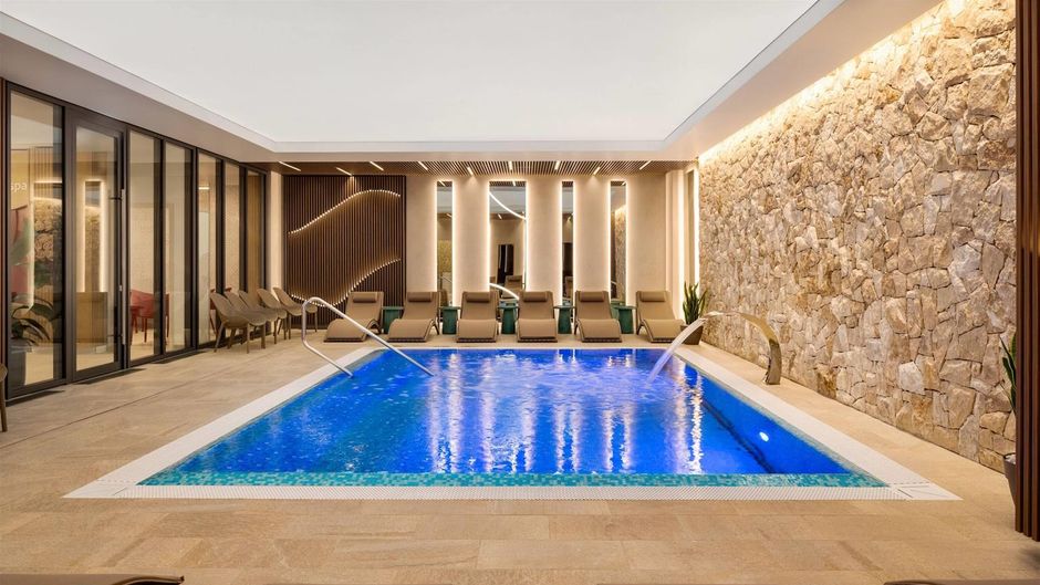 Hotel Brilliant Meses Pool