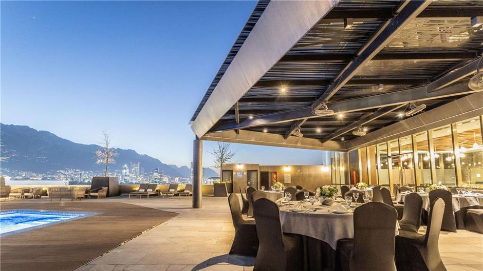 Camino Real Fashion Drive Monterrey Restaurant