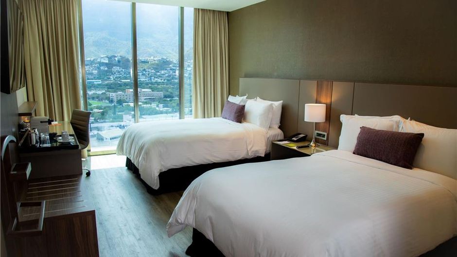 Camino Real Fashion Drive Monterrey Room