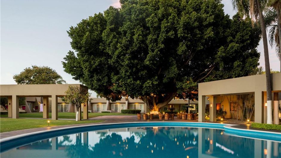 Camino Real Guadalajara Pool