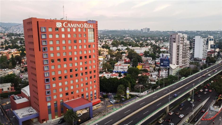 Camino Real Pedregal Exterior
