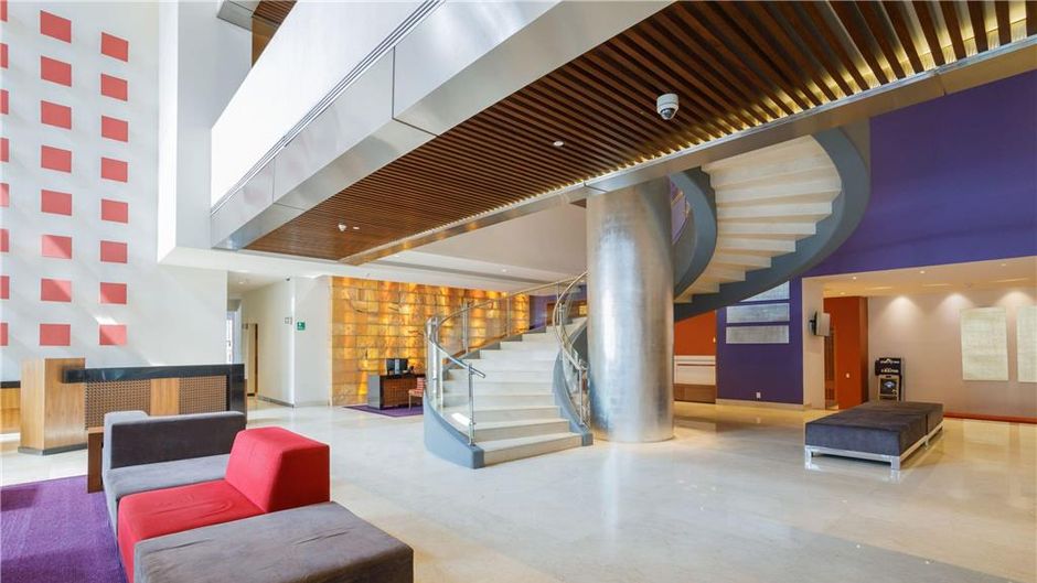 Camino Real Pedregal Lobby