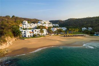 Camino Real Zaashila Huatulco
