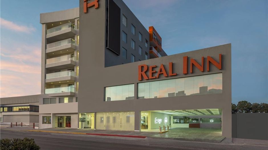 Real Inn Celaya Exterior