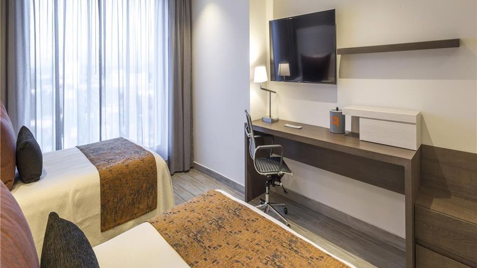 Real Inn Celaya Room