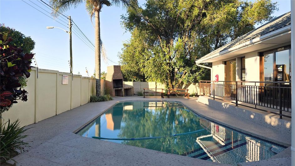 Sunset Accommodations East London Pool