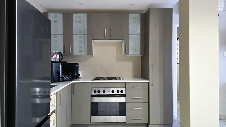 Sunset Accommodations East London Room