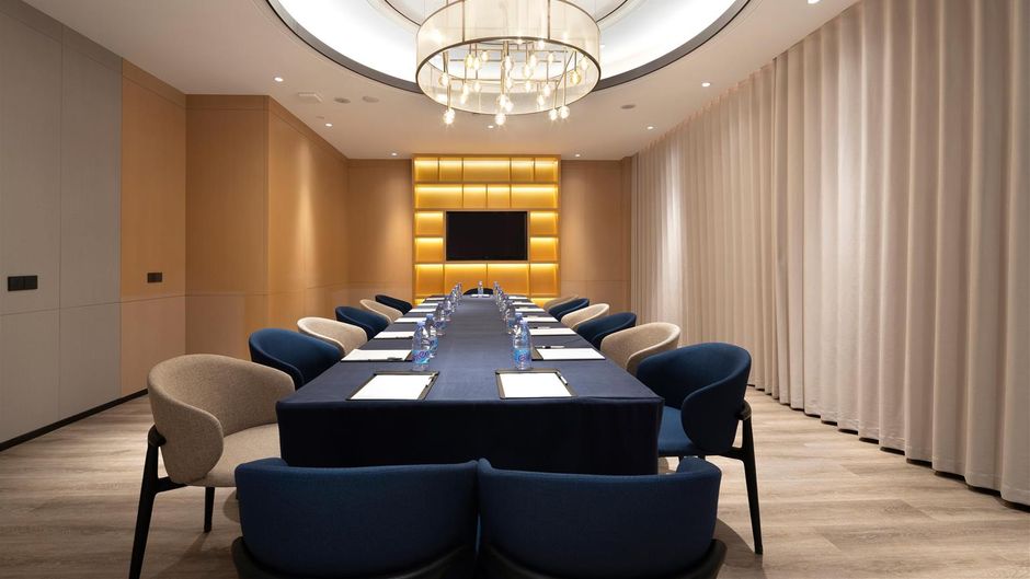 Hilton Garden Inn Diecai Li Meeting