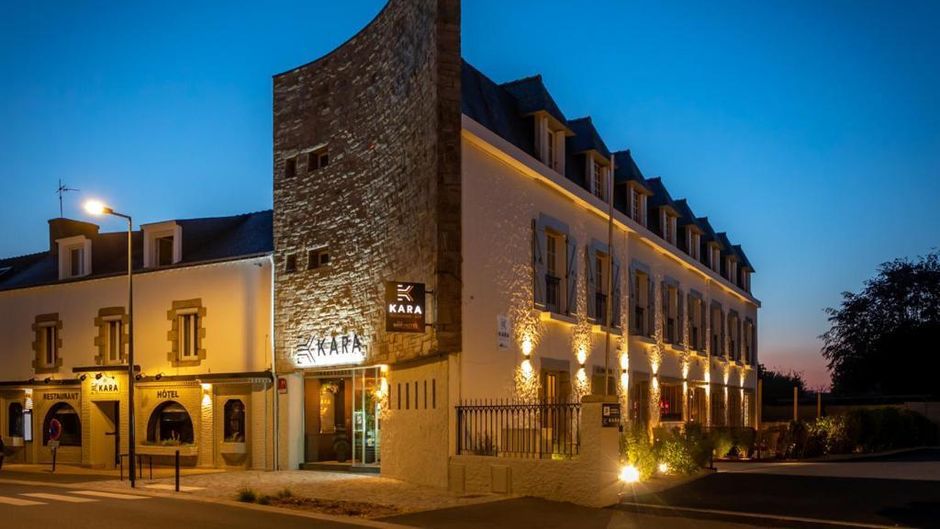 Brit Hotel La Croix Blanche Exterior