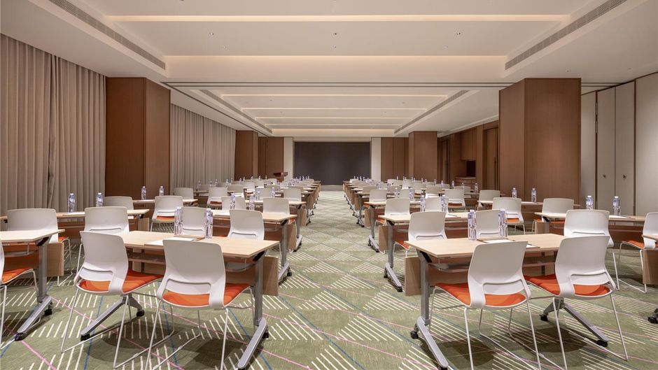 Hilton Garden Inn Zhouk Chuanhui Meeting