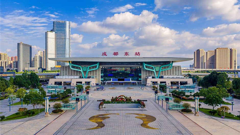 Hilton Garden Inn Chengdu East Railway Exterior