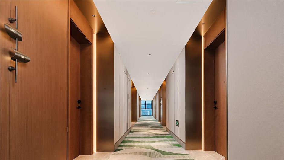 Hilton Garden Inn Chengdu East Railway Lobby