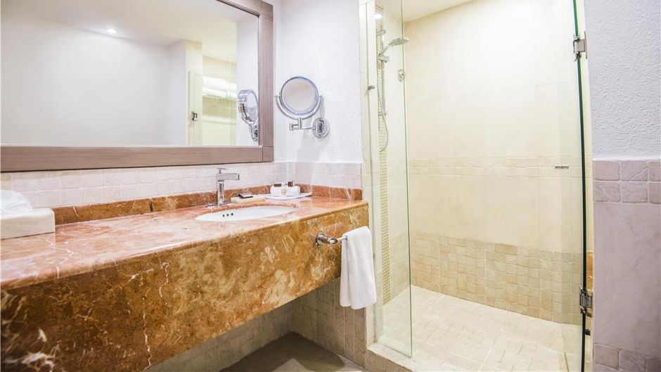 Sunscape Cancun Resort & Spa Room