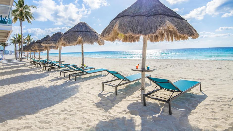 Sunscape Cancun Resort & Spa Beach