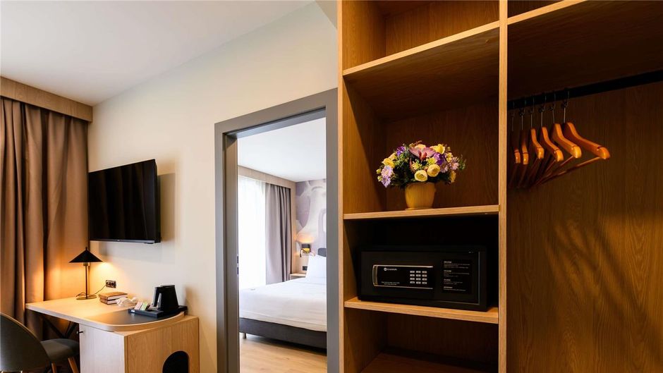 Mercure Alba Iulia Room