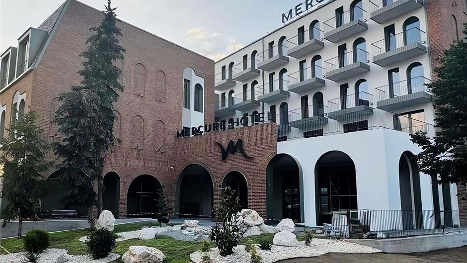 Mercure Alba Iulia Exterior