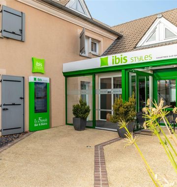 Ibis Styles Barjouville