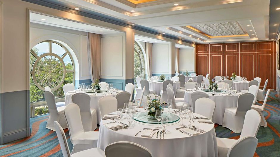 Mercure Nha Trang Beach Meeting