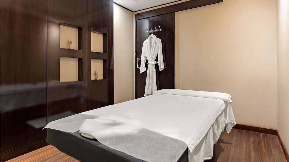 Mercure Abu Dhabi Downtown Other