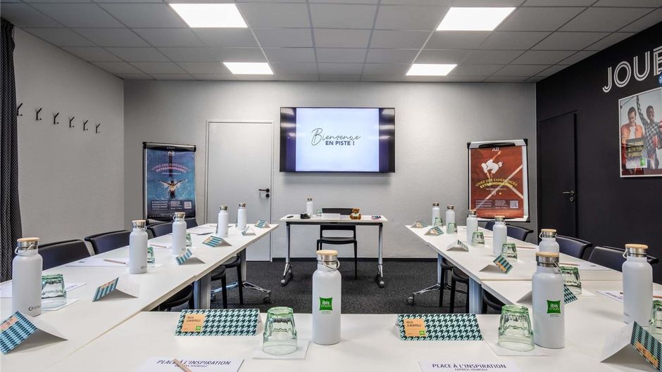 Ibis Styles Colombes Paris Meeting