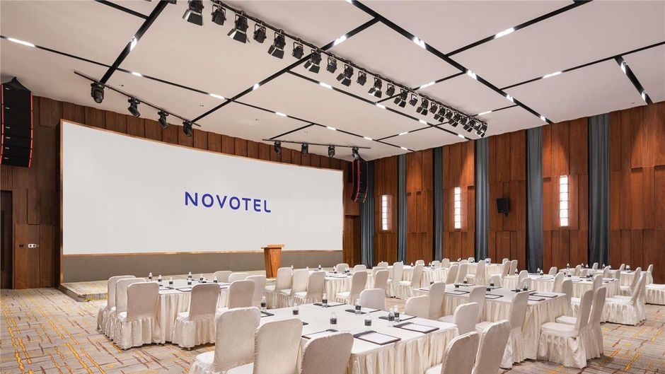 Novotel Shanghai Baoshan Jiusi Meeting
