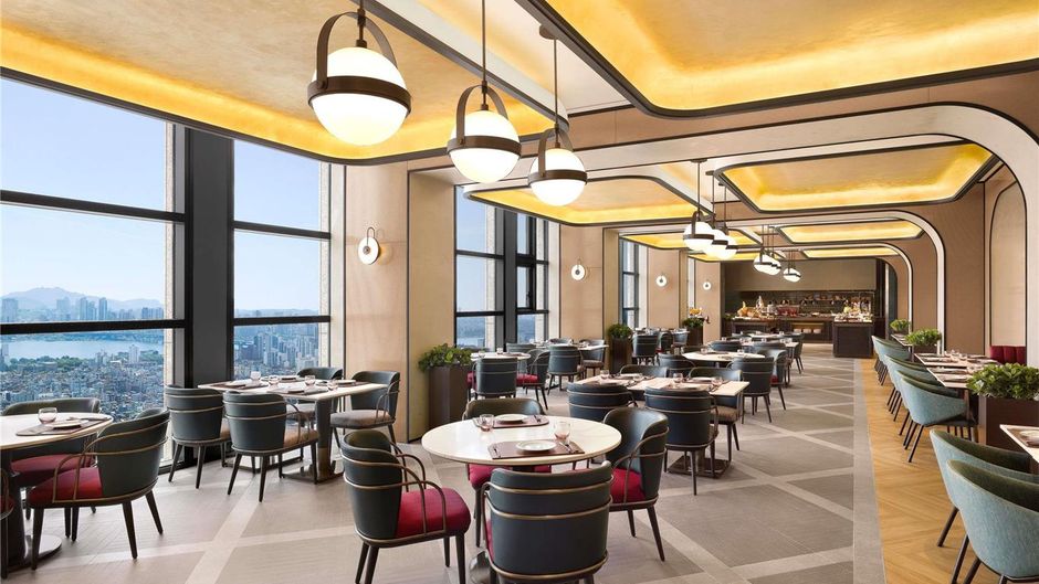 Pullman Ambassador Seoul Eastpole Restaurant