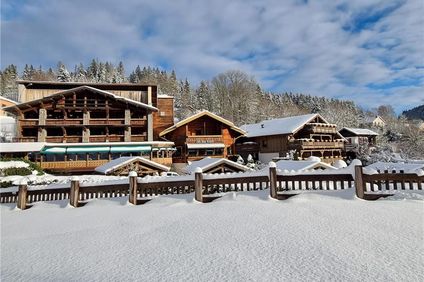 Les Bas Rupts Et Chalet Fleuri