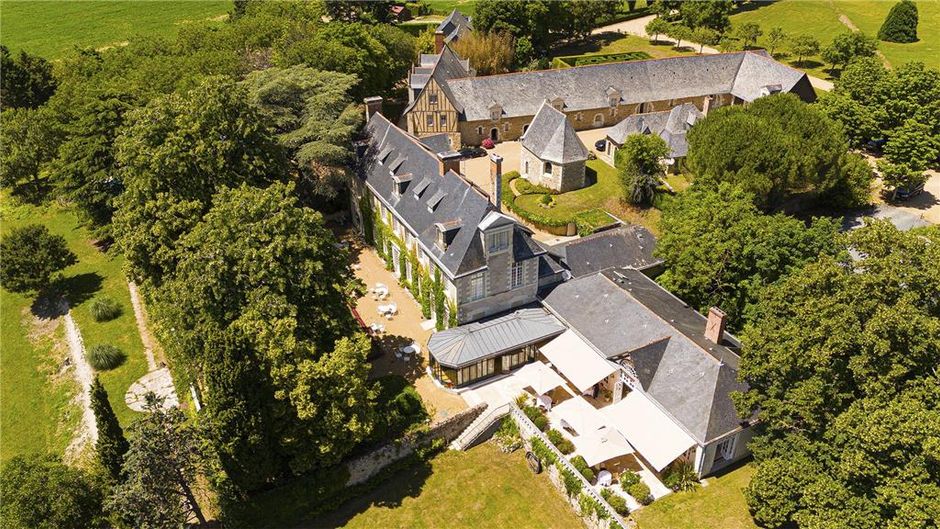 Chateau de Noirieux Exterior