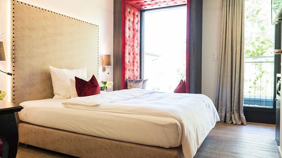 Eriks Hotel Room