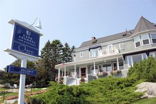 Cape Arundel Inn & Resort