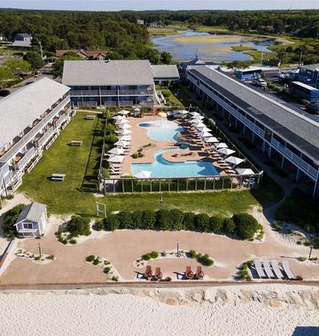 Riviera Beach Resort