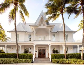 Tranquility Bay Beach House Resort