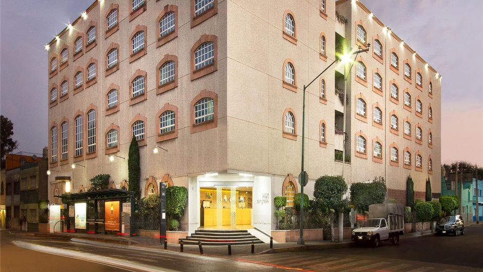 Hotel Faja De Oro Exterior