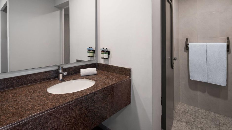 Hotel Faja De Oro Room