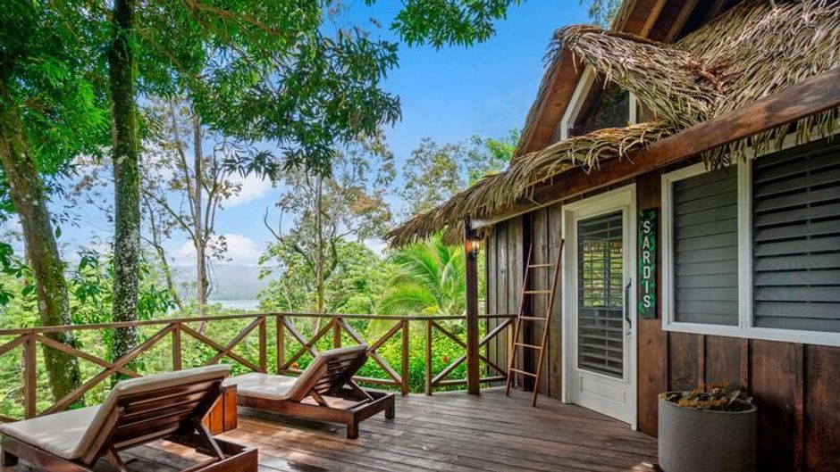 Popa Paradise Beach Resort Exterior