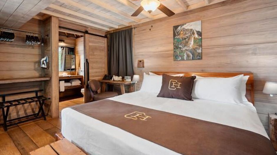 Popa Paradise Beach Resort Room