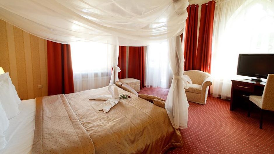 Monika Centrum Hotel Room