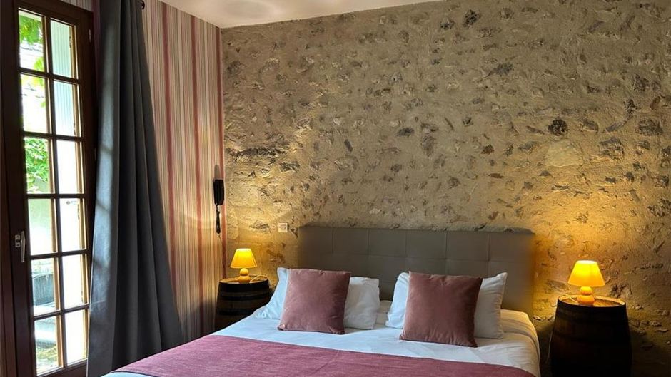 Auberge le Colombien Room