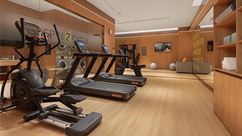 Home2 Suites Huaihua Hecheng Health