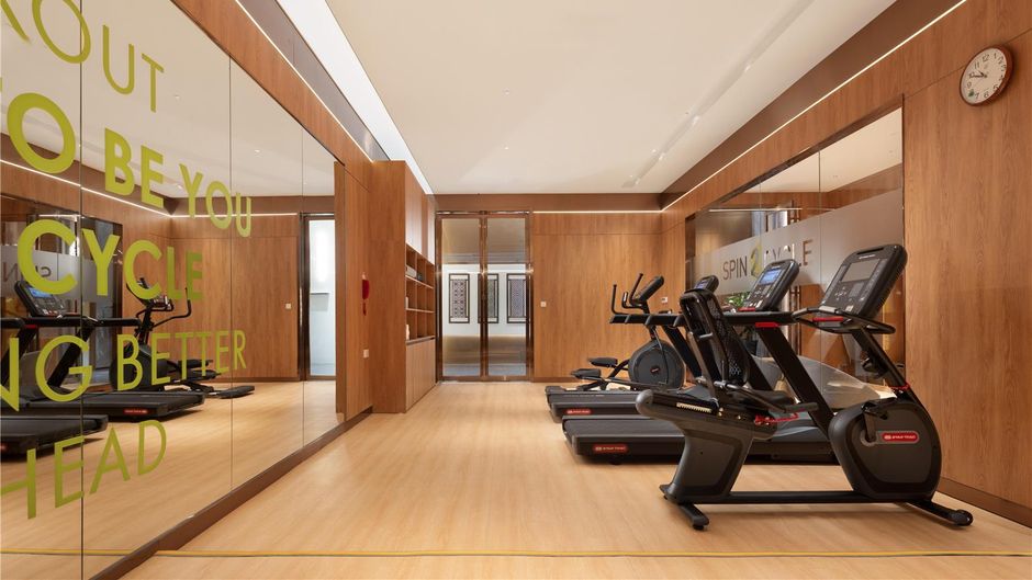 Home2 Suites Huaihua Hecheng Health