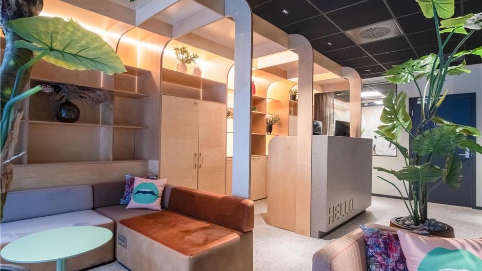 Anker Apartment Lobby