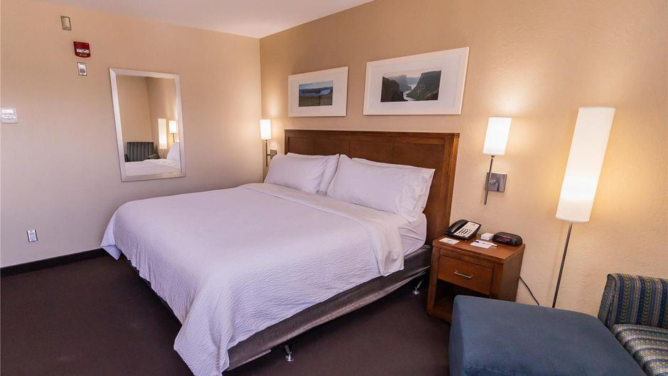 Deer Lake Horizon Hotel, BW Signature Room