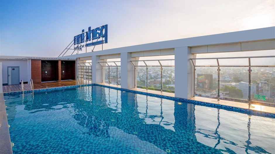 Park Inn by Radisson Lucknow Vikas Nagar Pool